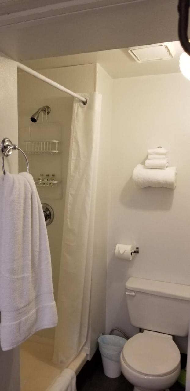 Deep Water Inn Chelan Zewnętrze zdjęcie